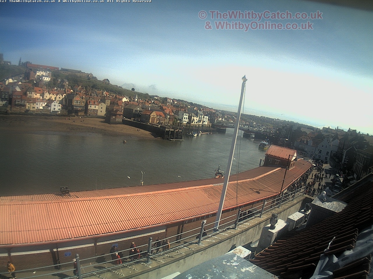 Whitby Mon 1st May 2017 14:52.