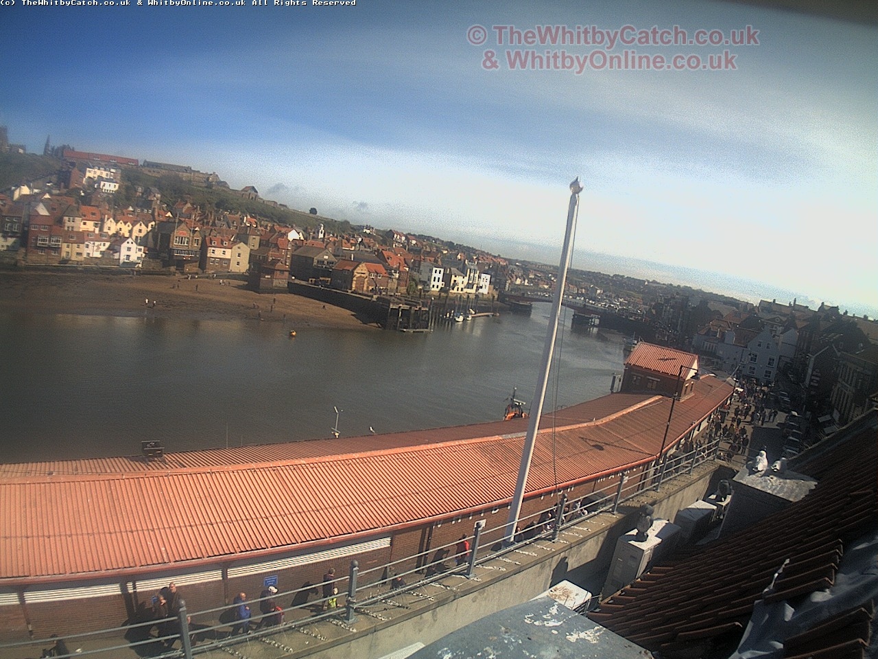 Whitby Mon 1st May 2017 15:17.