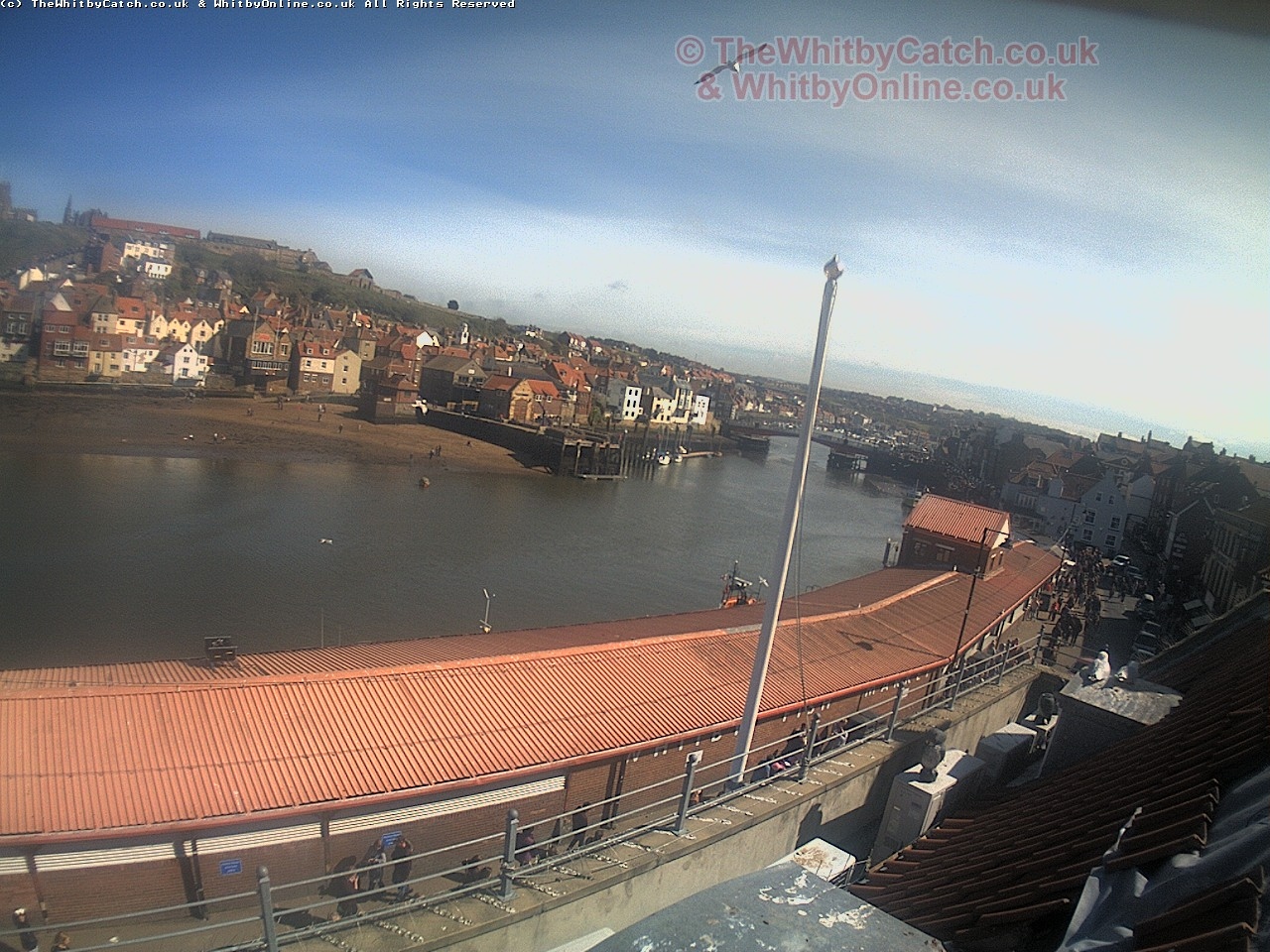 Whitby Mon 1st May 2017 15:18.