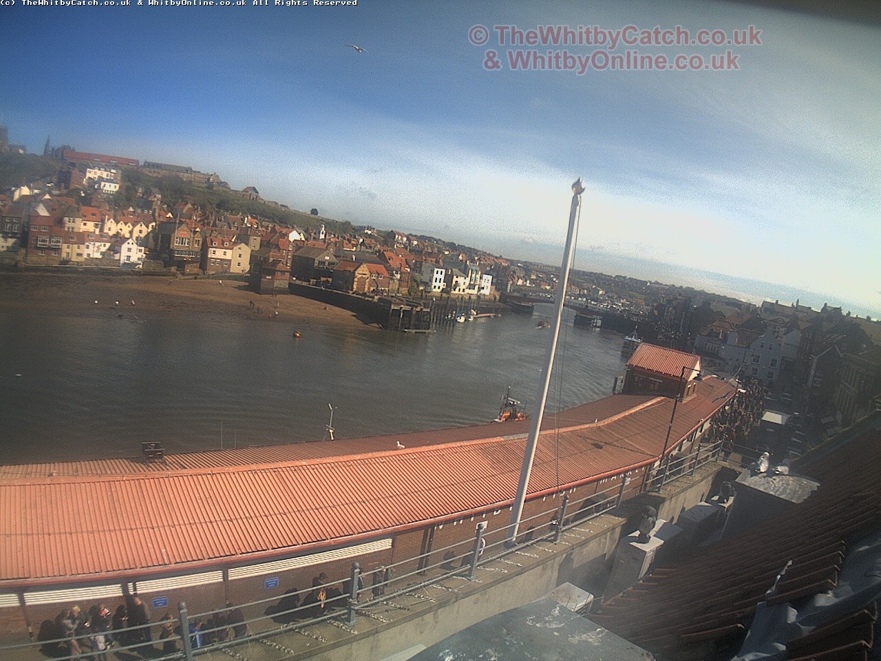 Whitby Mon 1st May 2017 15:27.